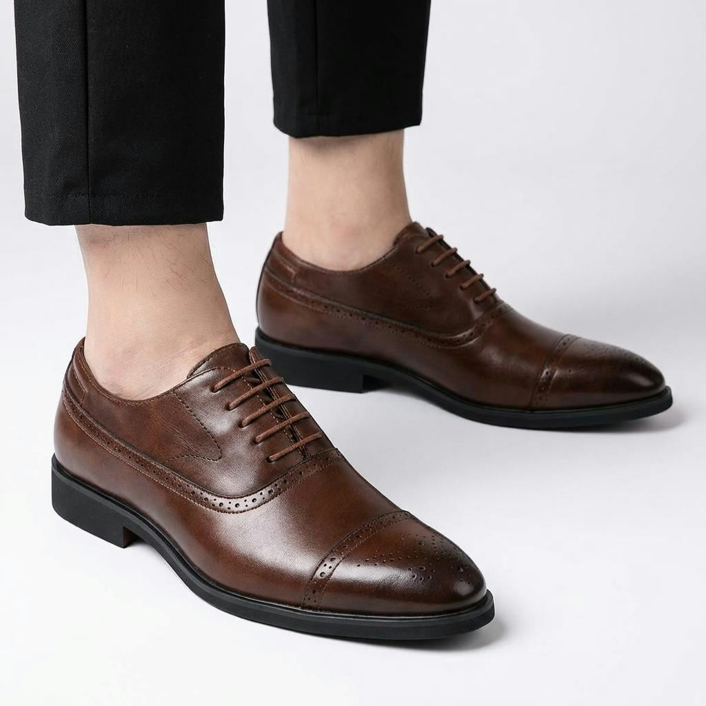 OXFORD SHOES WITH RED SOLE AND LACE-UP